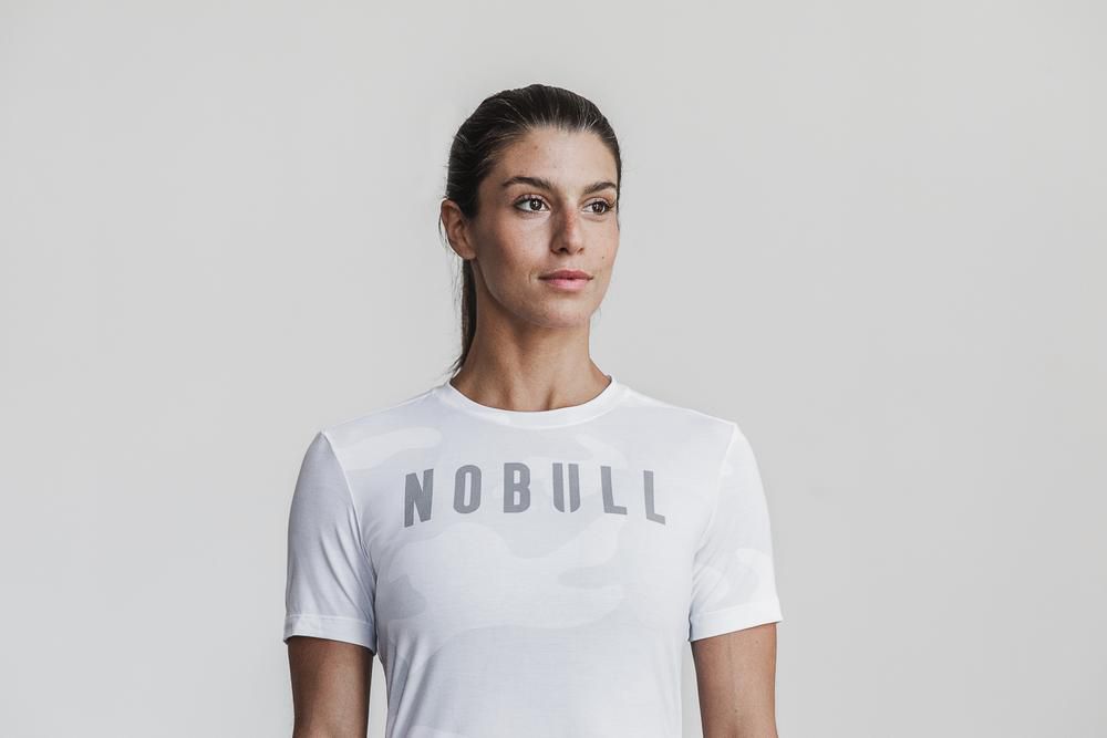 T-Shirts NOBULL Femme Blanche Camouflage - NOBULL,France (0679-TFWSC)